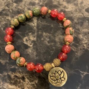 🆑 Beautiful Chakra natural gemstone stretch bracelet, glass beaded 🆑 SALE!